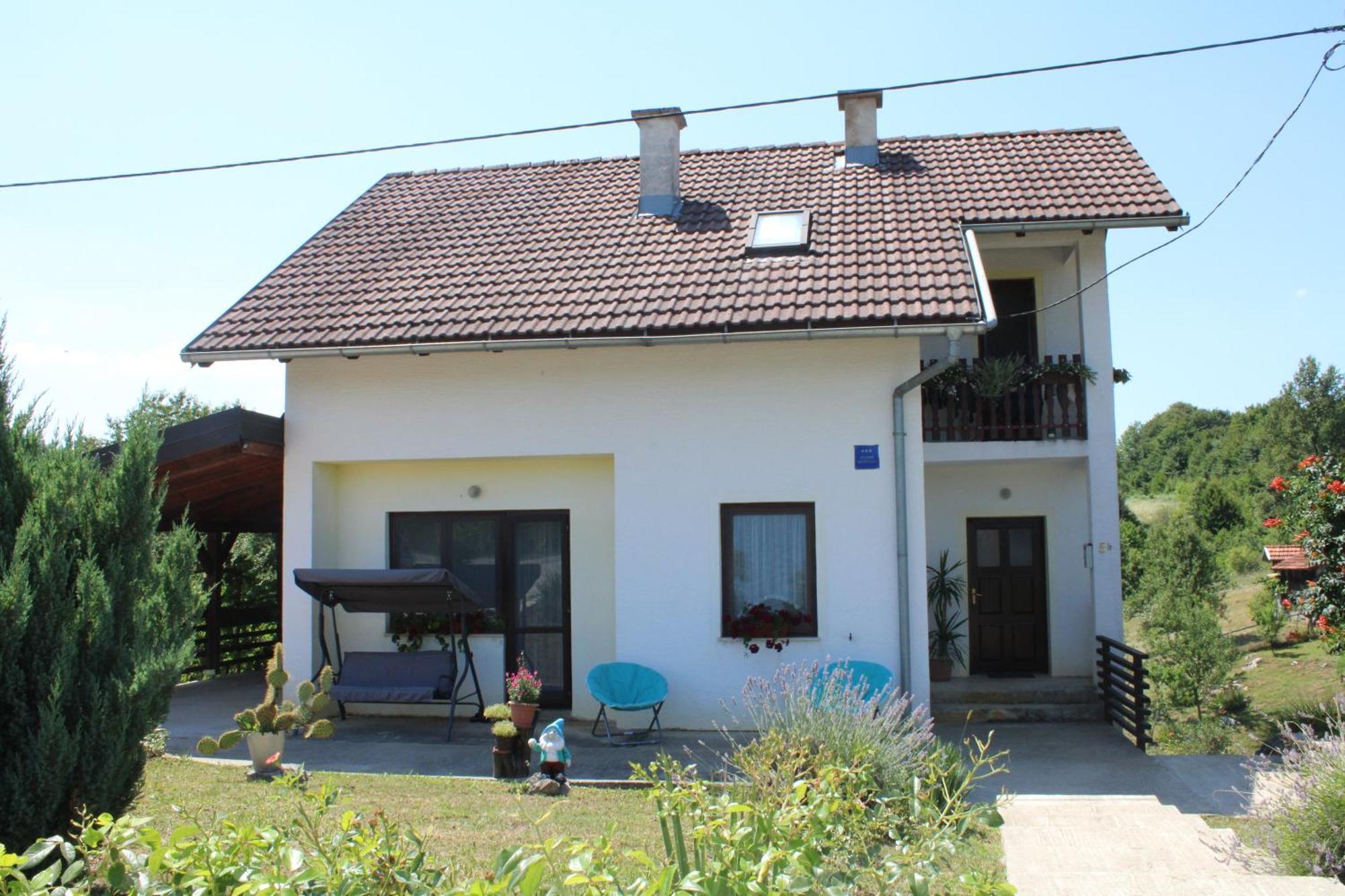 Studio Apartment Ivona & Tin Slunj Exterior foto