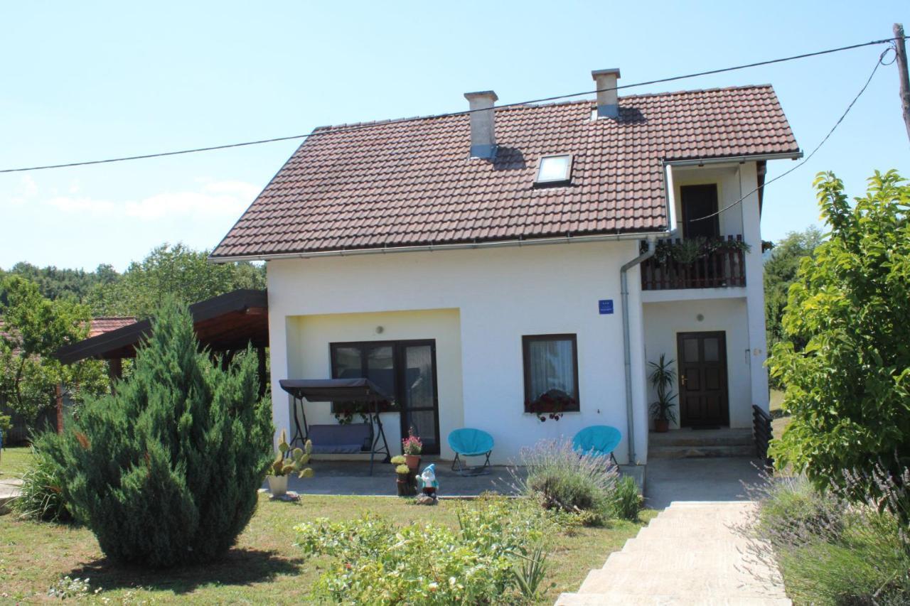 Studio Apartment Ivona & Tin Slunj Exterior foto