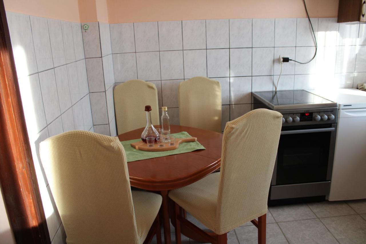 Studio Apartment Ivona & Tin Slunj Exterior foto